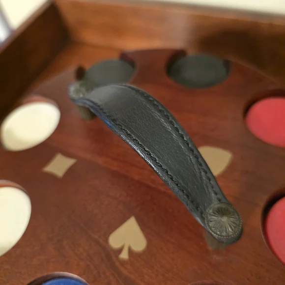 BOMBAY ♠️ Wooden Poker Chip Handle Carousel Caddy w/RedBlueWhite & Black Chips